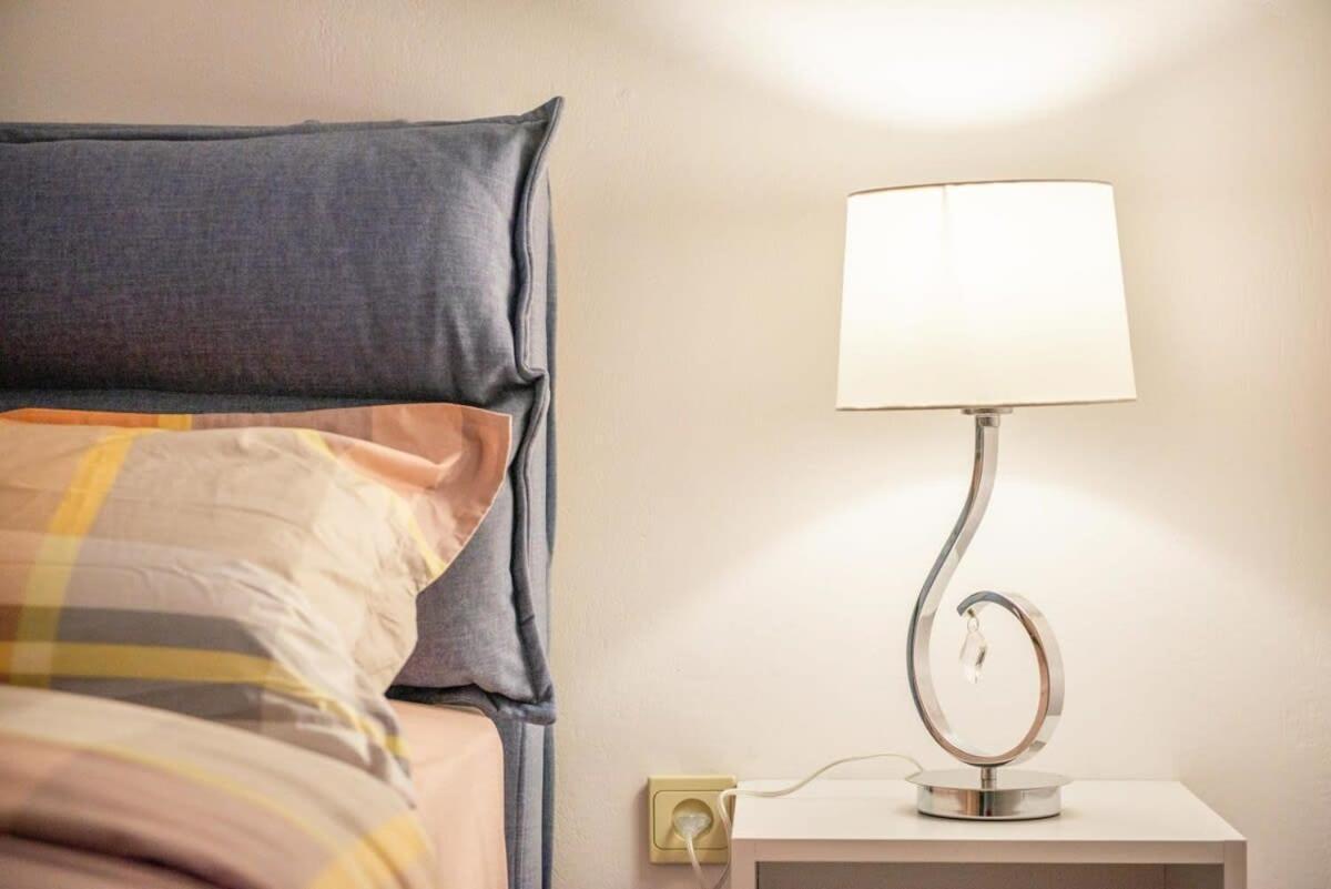 Dolce Favola Nomad Casa - Kalamata'S City Getaway Bagian luar foto