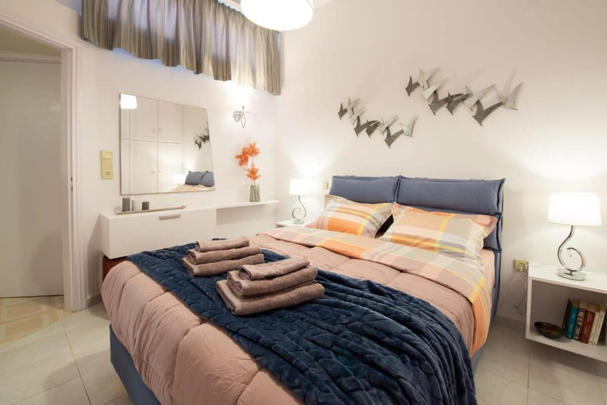 Dolce Favola Nomad Casa - Kalamata'S City Getaway Bagian luar foto